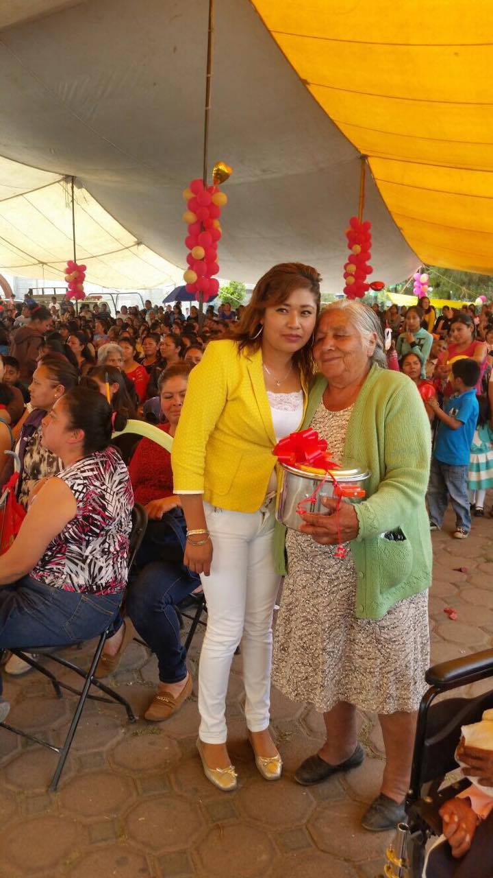 18452268_1371990559514763_1472151129_o