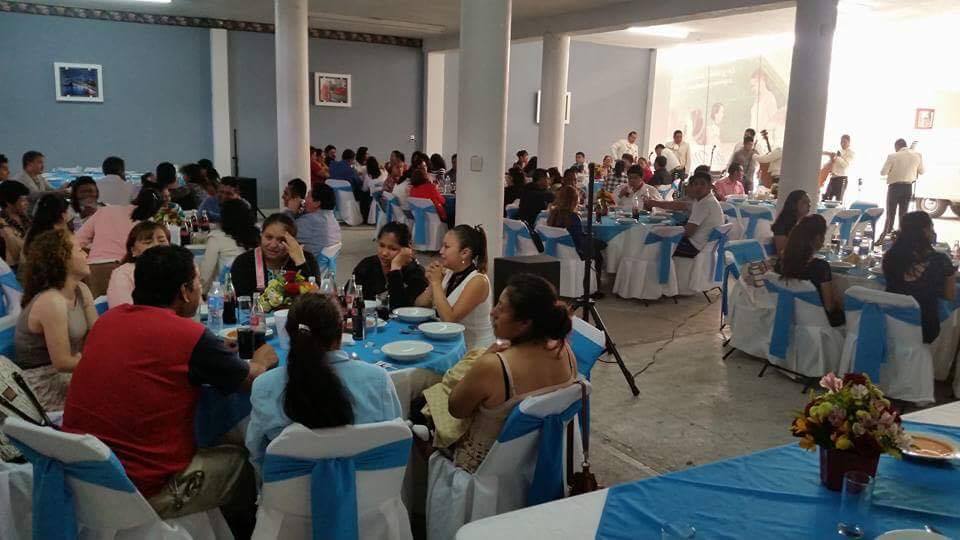 18622792_1381078295272656_628451730_n